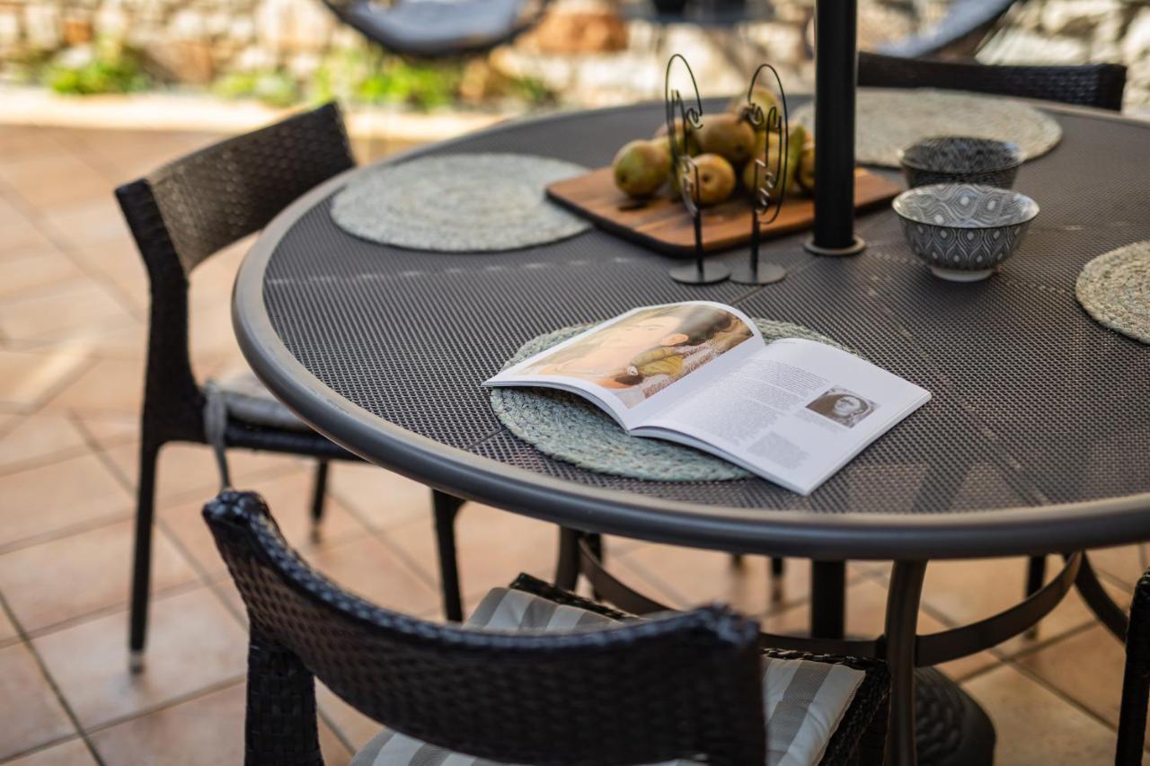 Grota Premium Apartment & Room Porec Bagian luar foto