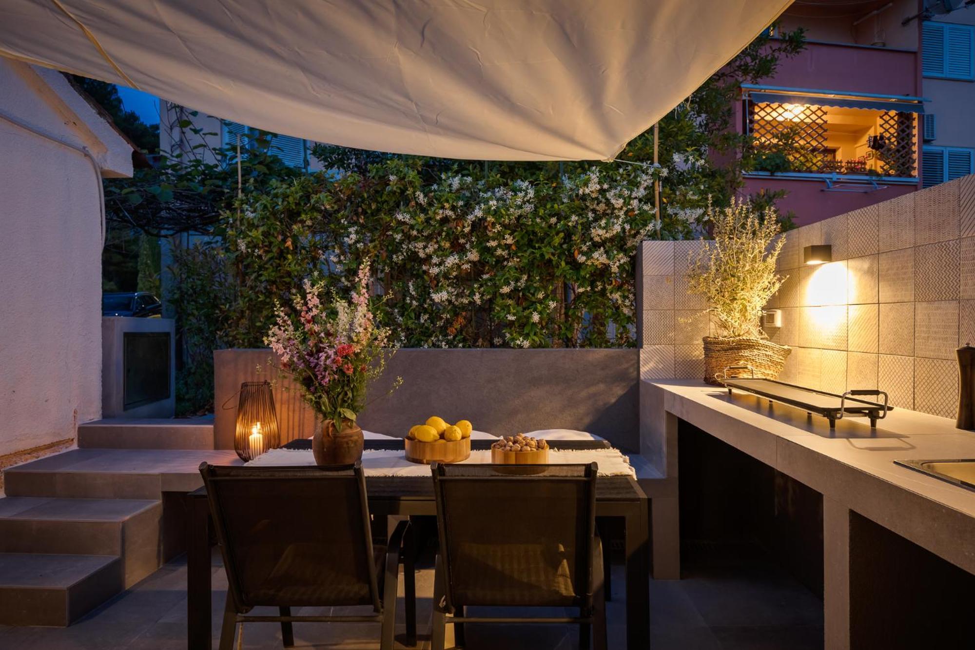 Grota Premium Apartment & Room Porec Bagian luar foto