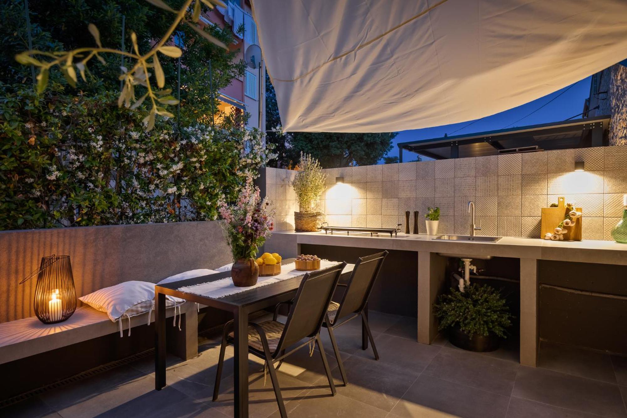 Grota Premium Apartment & Room Porec Bagian luar foto